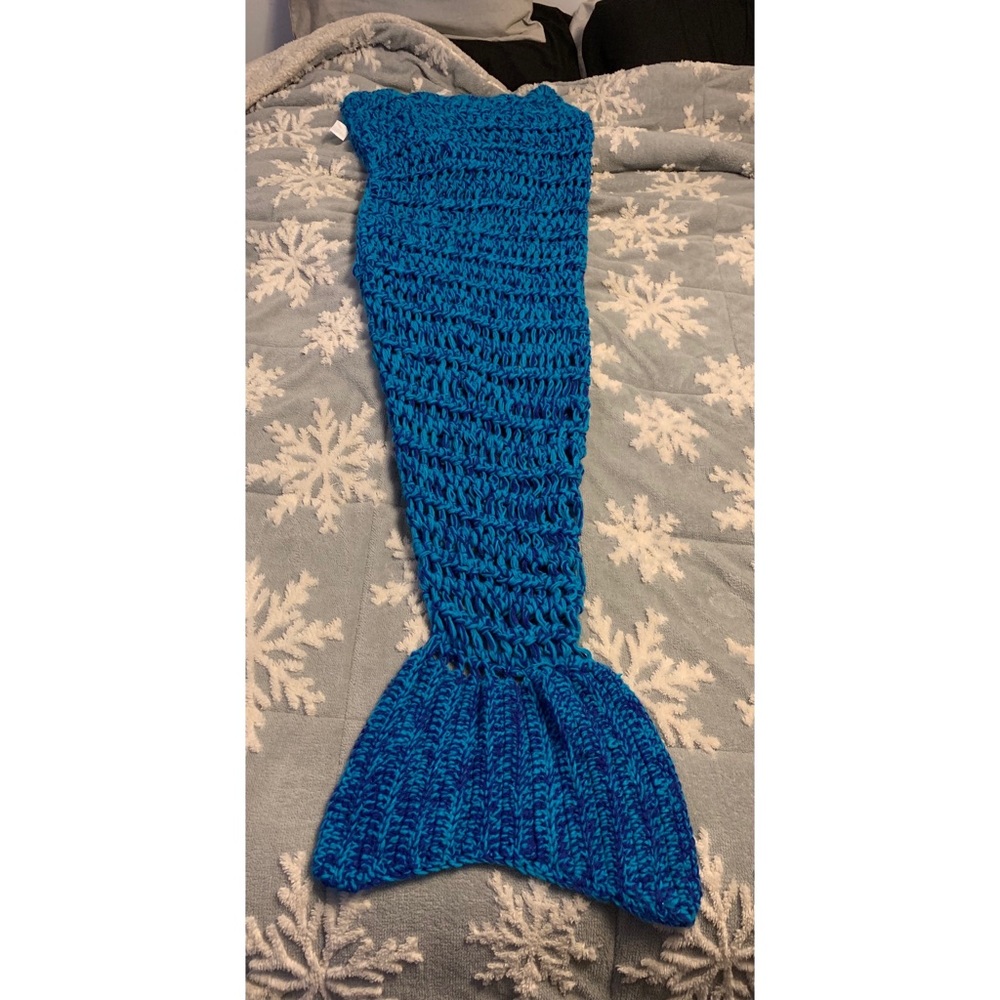 HandKnit Mermaid Blanket